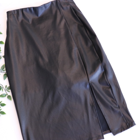 Shapewear Leather Sculpting Skirt Large NWT - Picture 3 of 11